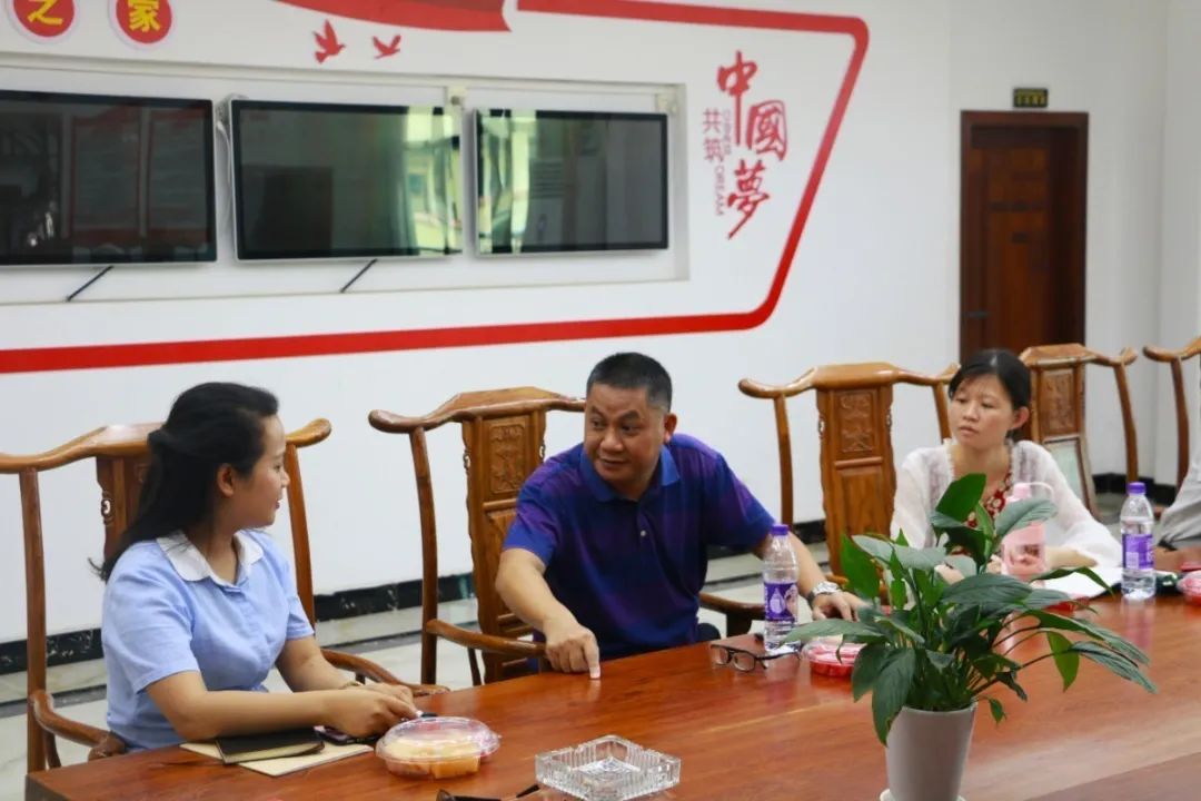 高端研討互學互鑒 資源共享共促共贏——記海南中學?？邳S岡金盤高級中學高考備考研討會
