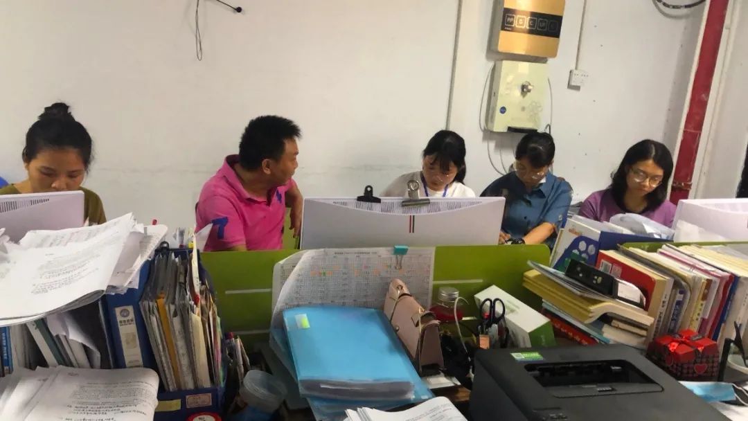高端研討互學互鑒 資源共享共促共贏——記海南中學?？邳S岡金盤高級中學高考備考研討會