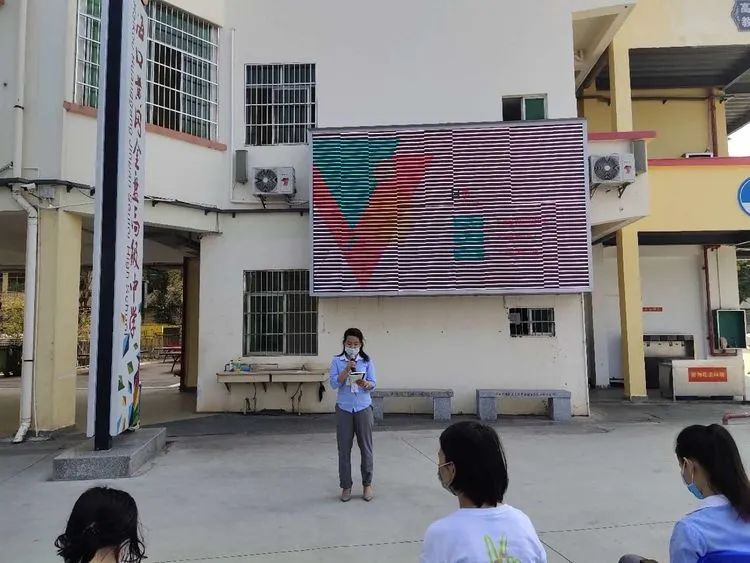 ?？邳S岡金盤高級中學(xué)開學(xué)防疫演練已開始！