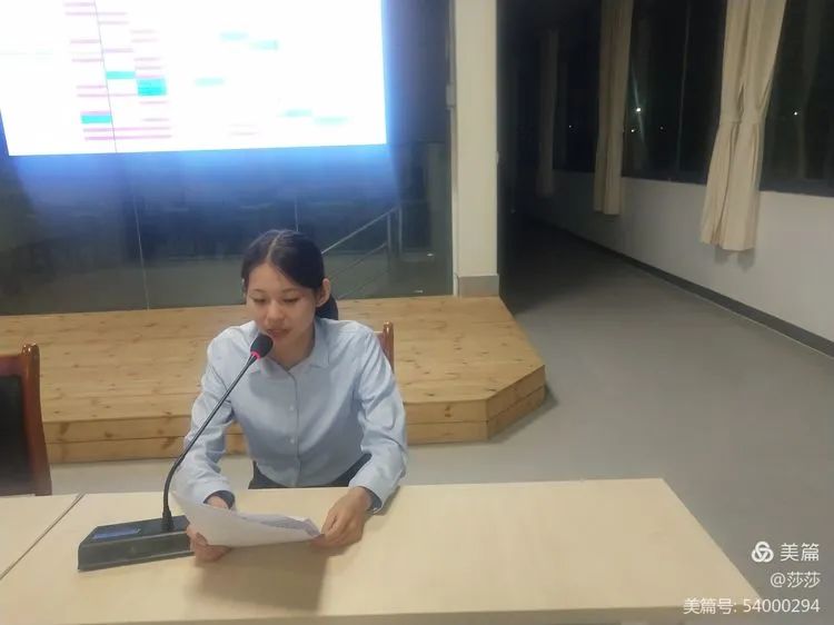 【校園動態(tài)】考而析得失，思而明未來——高二年級期中考試分析會