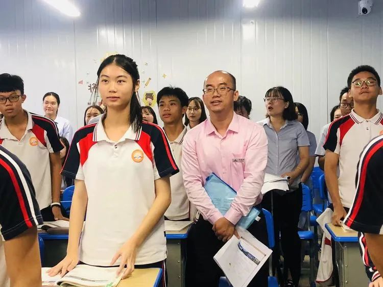 【校園動態(tài)】有效減負，協(xié)同發(fā)展——?？邳S岡金盤高級中學迎接責任督學督導“雙減”和“五項管理”工作
