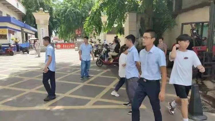 圓滿中秋 情動校園 圓滿中秋 情動校園